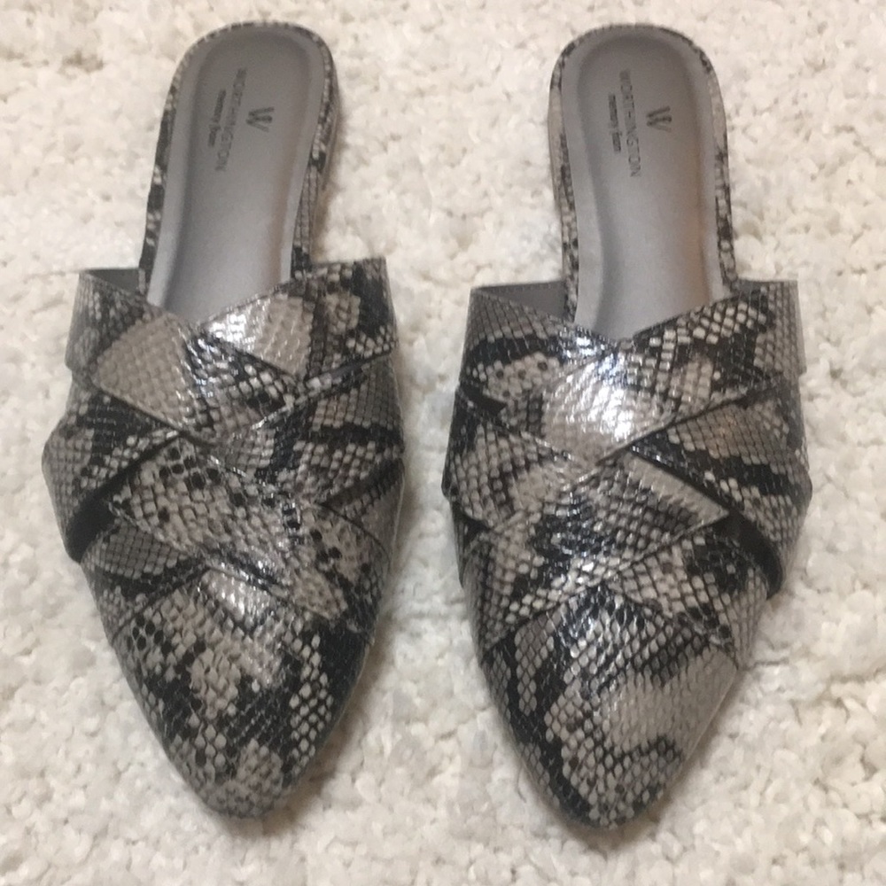 Worthington snake multi slip on shoes size 7.5
